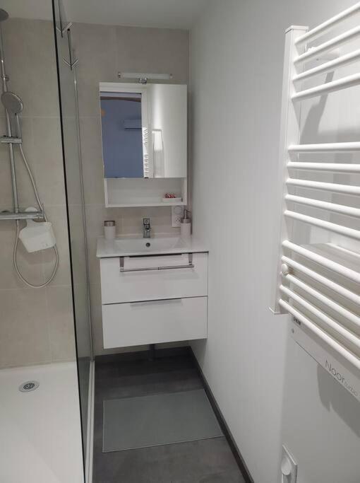 Gite Studio 4 A 6 Personnes Doué-la-Fontaine Exteriör bild